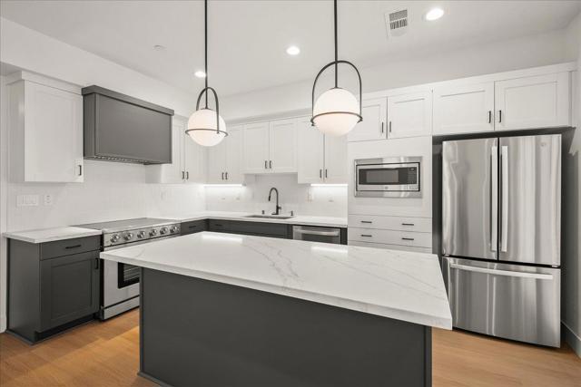 224 Carroll Street, Sunnyvale CA: https://media.crmls.org/mediaz/69988226-1e1a-43ef-bb4a-603105aee25e.jpg