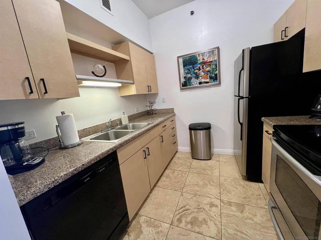 425 Beech St - photo 6