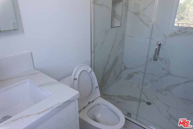 10360 Ilona Avenue, Los Angeles CA: https://media.crmls.org/mediaz/6999f6a8-d049-42ed-9b3f-c5fe0e431ac2.jpg