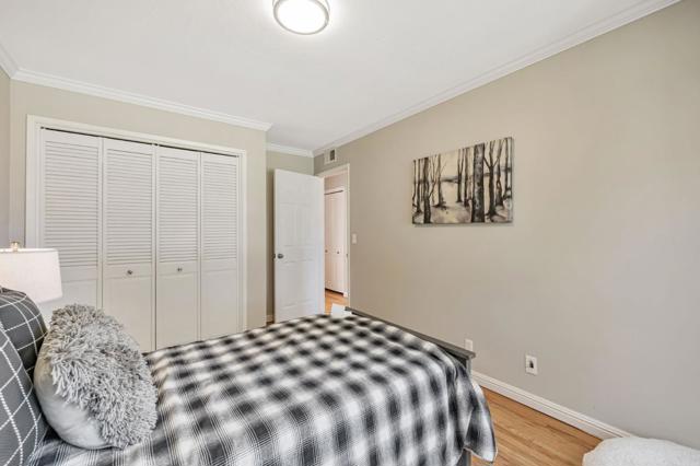 650 Hyde Park, Sunnyvale CA: https://media.crmls.org/mediaz/699b27a9-66f6-4e54-b3d9-04917d53a5bb.jpg