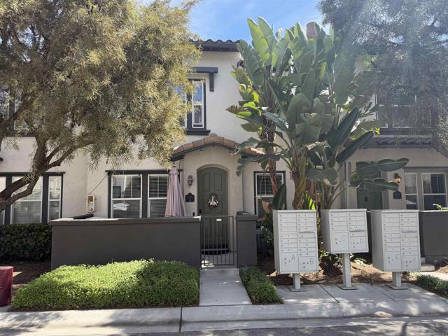 2175 Condor Drive, Chula Vista CA: https://media.crmls.org/mediaz/699b81a5-45f9-4866-a475-9e3b960d0171.jpg