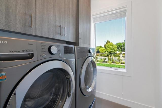 1505 Wedgewood Drive, Hillsborough CA: https://media.crmls.org/mediaz/699c41e2-32e1-484d-828d-6b000eb69726.jpg