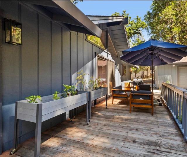 Image 15 of 22 For 19271 Pine Mountain Drive