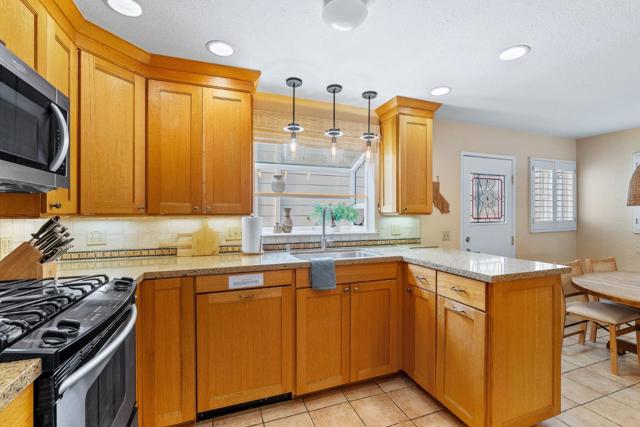 303 Cherry Avenue, Capitola CA: https://media.crmls.org/mediaz/699e1fc0-ce0f-4306-8dfa-67e55e4193f2.jpg