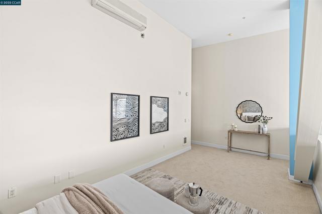 311 Oak St, Oakland CA: https://media.crmls.org/mediaz/699f7dea-a1e2-44a4-a45b-2093f1b1e2c0.jpg