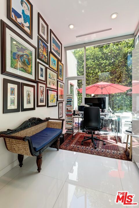 9792 Oak Pass Road, Beverly Hills CA: https://media.crmls.org/mediaz/699fba6d-a50e-4f0e-b1c0-4b7e086e0b9e.jpg