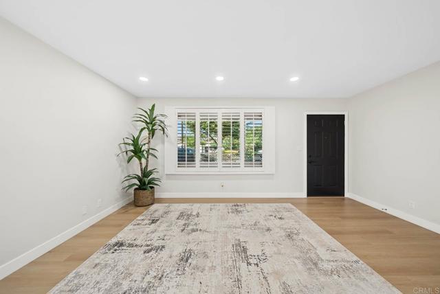 Detail Gallery Image 4 of 50 For 1429 Taylor Ave, Escondido,  CA 92027 - 3 Beds | 2 Baths