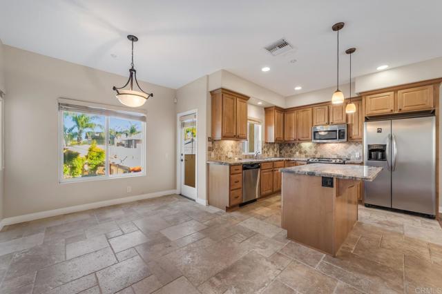 Detail Gallery Image 8 of 29 For 4064 1st Ave, San Diego,  CA 92103 - 3 Beds | 3 Baths