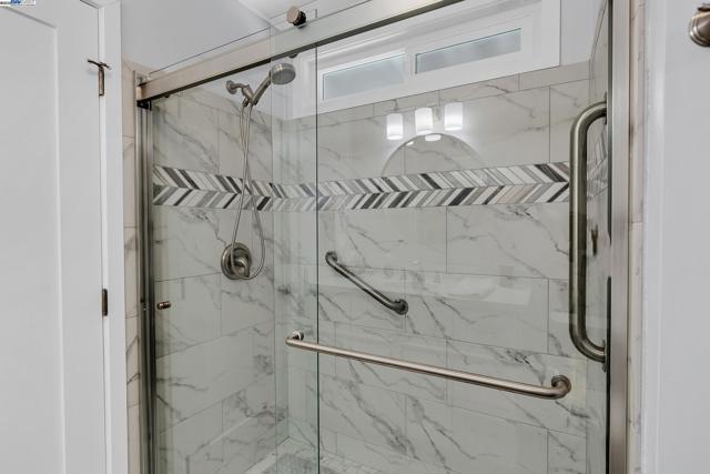 29360 Middleborough Way, Hayward CA: https://media.crmls.org/mediaz/69a18d13-fed2-49d8-8e8a-d00998a9fc5e.jpg