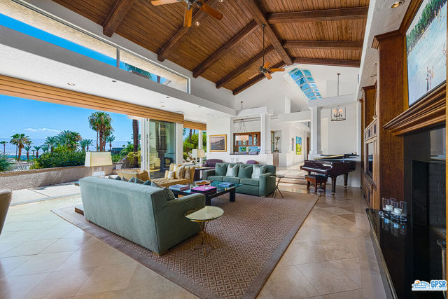 22180165 Listing Image 10