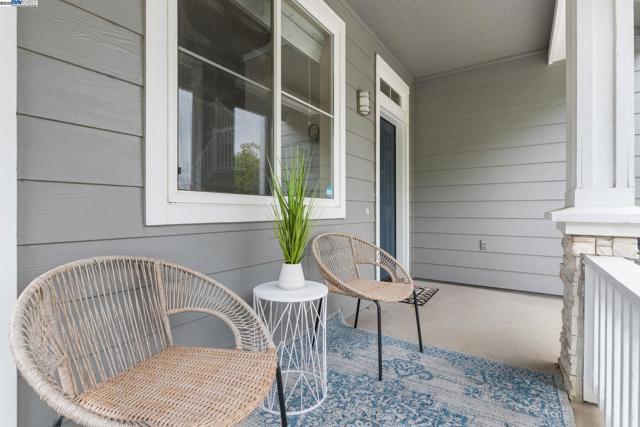 Image 5 of 60 For 6953 Bear Creek Dr