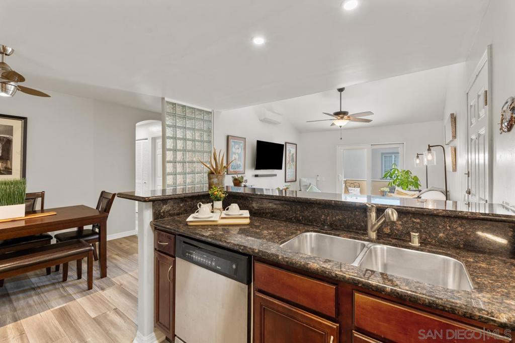 5402 Balboa Arms - photo 15