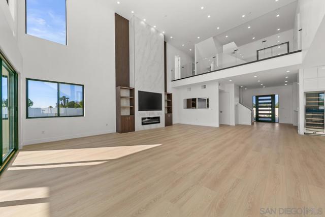 41955 Altanos Road, Temecula CA: https://media.crmls.org/mediaz/69a560b6-3ee8-43a2-bcdb-32785ee353d7.jpg