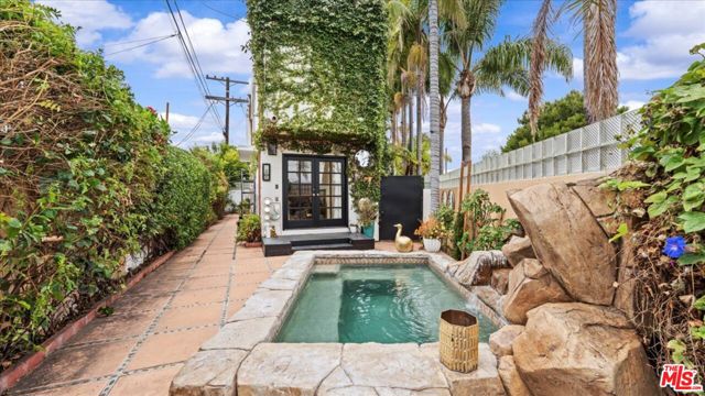 12440 Walsh Avenue, Los Angeles CA: https://media.crmls.org/mediaz/69a59ac3-6dd6-4190-87af-974a770a8ee4.jpg
