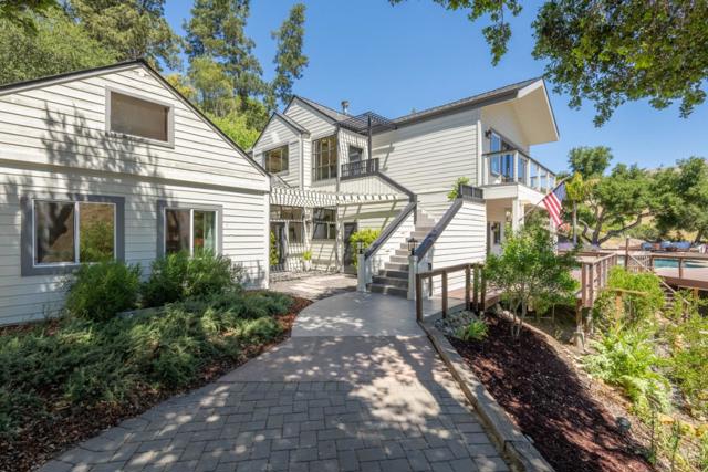 31315 Via La Naranga, Carmel Valley CA: https://media.crmls.org/mediaz/69a5c152-26f7-4725-819b-295b832f00a5.jpg
