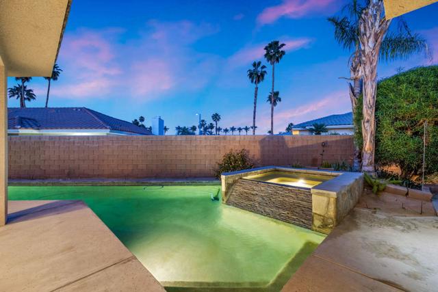 44476 Hazel Canyon Lane, Palm Desert CA: https://media.crmls.org/mediaz/69a625b7-a121-491f-8117-6a570c77874b.jpg