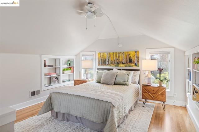 61 Wildwood Ave, Piedmont CA: https://media.crmls.org/mediaz/69a675ee-24b9-43a9-aaf7-74a8926825d7.jpg