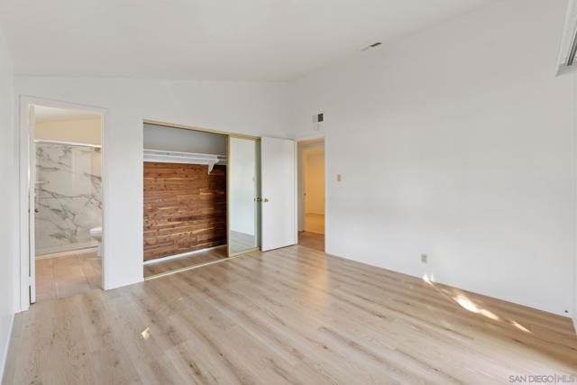 965 Highland Drive, Vista CA: https://media.crmls.org/mediaz/69a6ba78-b4b6-4062-ad21-afd62e7509e2.jpg
