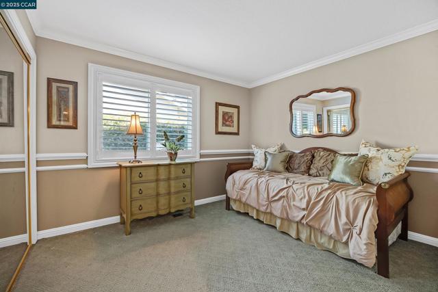 100 Chadbourne Dr, Danville CA: https://media.crmls.org/mediaz/69a7f120-41e2-4150-95dc-3c8165c9f397.jpg