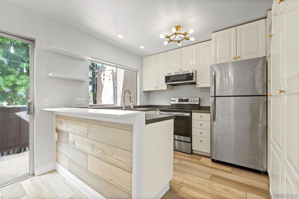 7930 Mission Center Ct - photo 9