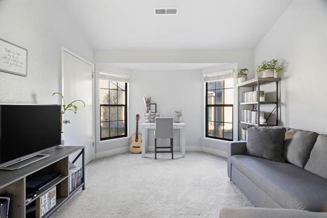 251 Gibson Drive, Hollister CA: https://media.crmls.org/mediaz/69a8fbcb-989c-4381-9f61-1e5369a2fcc7.jpg