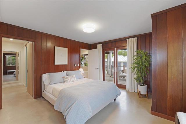 1004 W Cliff Drive, Santa Cruz CA: https://media.crmls.org/mediaz/69aa50ca-1e61-466a-a95a-e60ab84f312b.jpg
