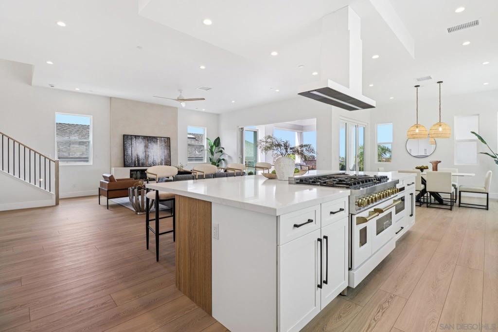 MLS #250042192SD image #17