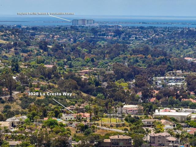 3928 La Cresta Way, Bonita CA: https://media.crmls.org/mediaz/69aadb29-a4f4-4ecb-8012-9796f35fd3af.jpg