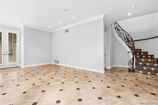 9703 Keeneland Row, La Jolla CA: https://media.crmls.org/mediaz/69abb72c-2de9-40f1-997d-00abfa8e4c8e.jpg