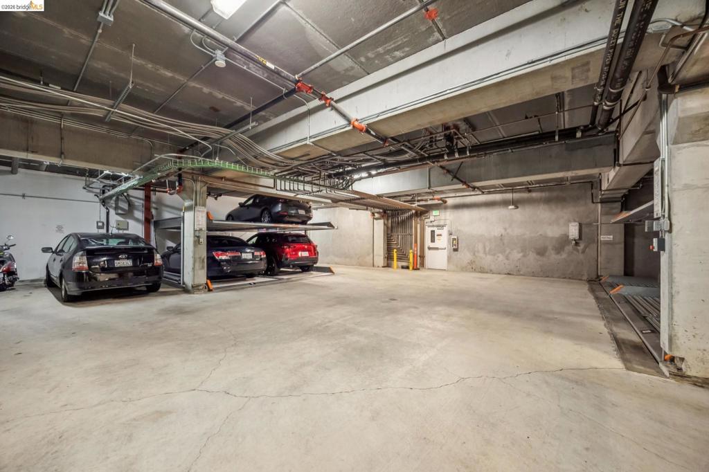 https://media.crmls.org/mediaz/69ad9cd2-fd44-458e-a0c0-bb6f84ccad7d.jpg?preset=X-Large
