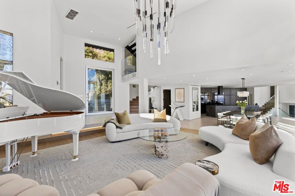 MLS #26986921 image #5