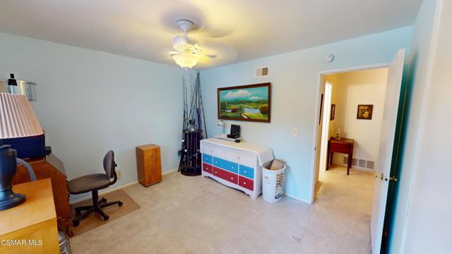 232 Gazania Court, Thousand Oaks CA: https://media.crmls.org/mediaz/69ae2cd2-11a3-42ca-b431-08333bece640.jpg