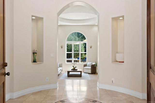 Detail Gallery Image 43 of 75 For 1455 Independence Way, Vista,  CA 92084 - 4 Beds | 6 Baths