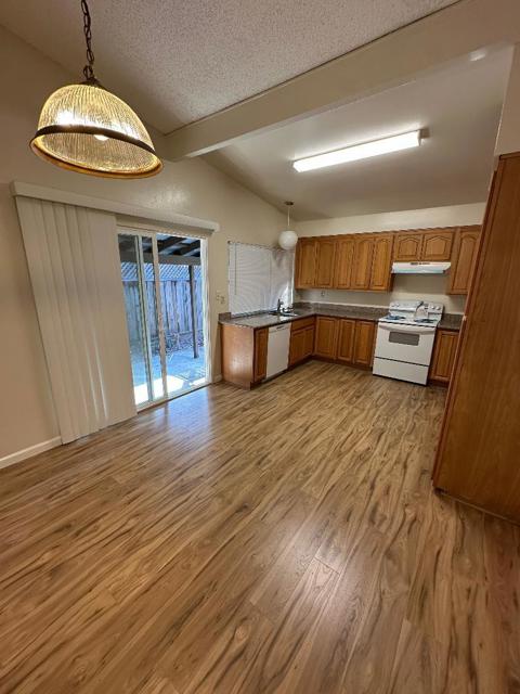 203 Pemba Court, San Jose CA: https://media.crmls.org/mediaz/69af6812-c60e-4bbc-90f1-46c20f8f5f10.jpg