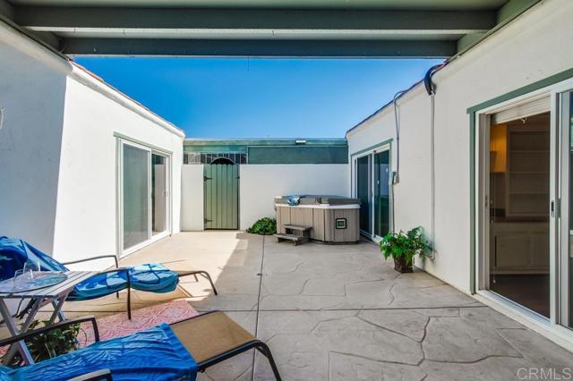 Detail Gallery Image 44 of 54 For 3621 Vista Campana S #92,  Oceanside,  CA 92057 - 2 Beds | 2 Baths