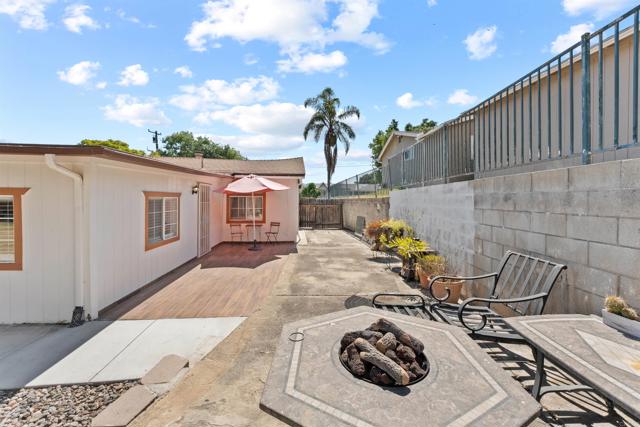 Detail Gallery Image 26 of 31 For 1534 Folkestone St, Spring Valley,  CA 91977 - 4 Beds | 2 Baths