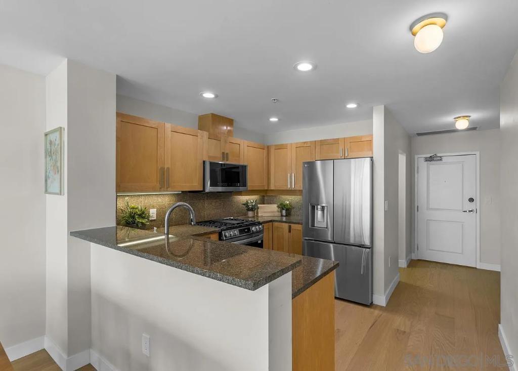 475 Redwood St - photo 11