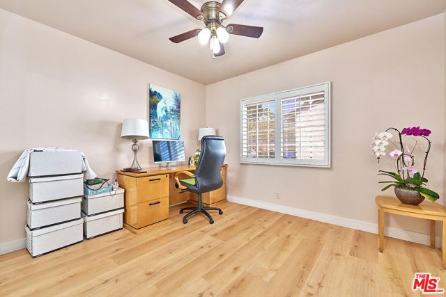 MLS #25596687 image #20