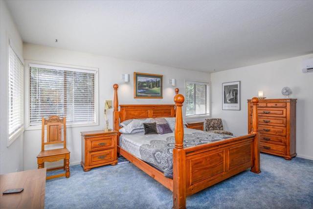 18861 Lookout Drive, Twain Harte CA: https://media.crmls.org/mediaz/69b2f456-fdc2-404b-86e6-92d143560fbe.jpg