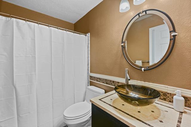 Detail Gallery Image 30 of 59 For 825 Robert Ln, Encinitas,  CA 92024 - 4 Beds | 3 Baths