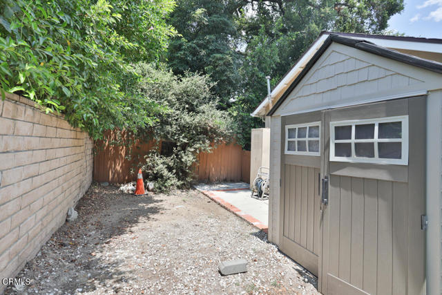 4841 Crown Avenue, La Canada Flintridge CA: https://media.crmls.org/mediaz/69b38267-12ce-4182-b55a-febd81e83856.jpg