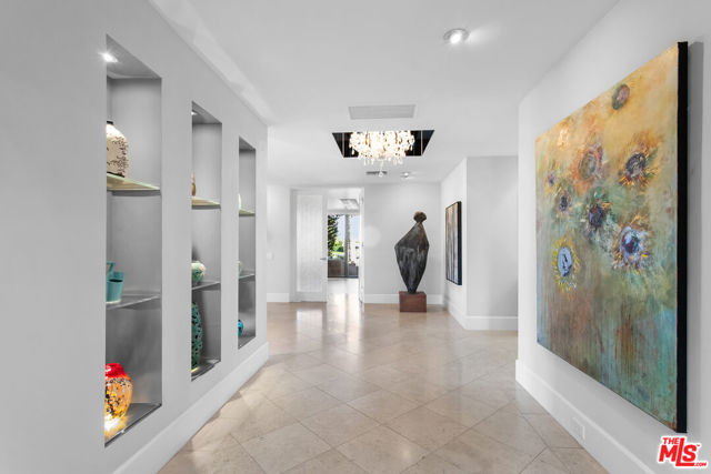 4 Trinity Court, Rancho Mirage CA: https://media.crmls.org/mediaz/69b3958d-c74c-4563-99d7-8c4e23223e26.jpg