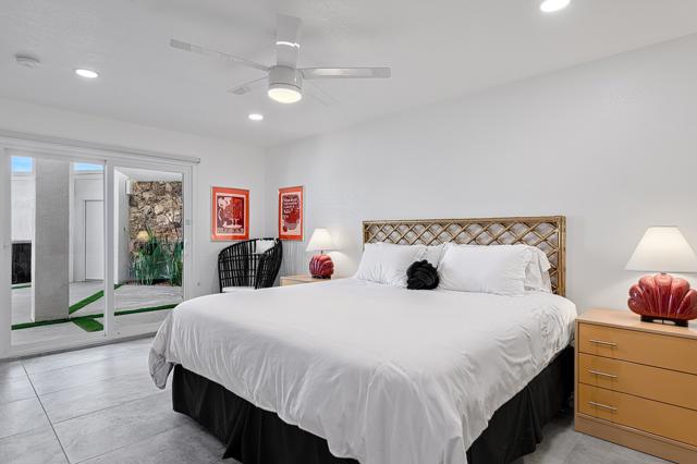 2320 S Via Lazo, Palm Springs CA: https://media.crmls.org/mediaz/69b4f42a-24a1-4a25-b8ad-72e0393f023f.jpg