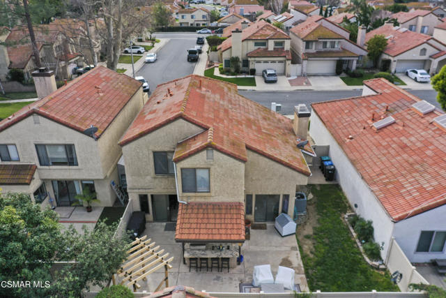 2228 Oak Haven Avenue, Simi Valley CA: https://media.crmls.org/mediaz/69b50654-45fc-4676-84df-91ec4904c1a9.jpg