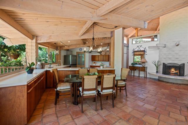 17216 & 17218 La Brisa, Rancho Santa Fe CA: https://media.crmls.org/mediaz/69b6644d-a0e5-44f5-9818-365478724541.jpg