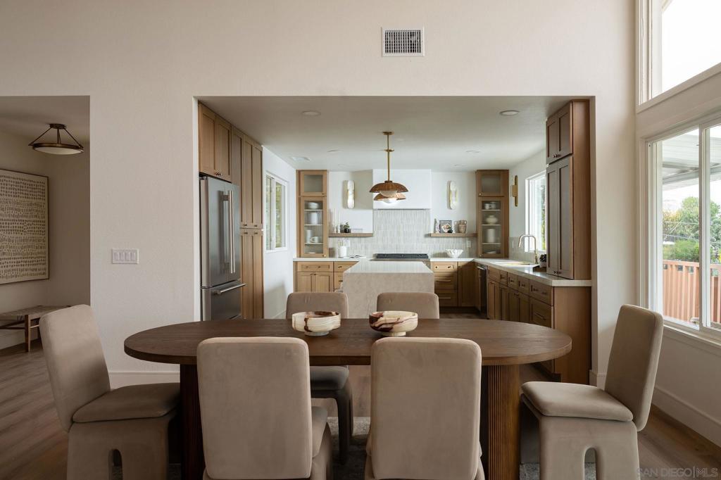 1551 Burgundy Rd - photo 11