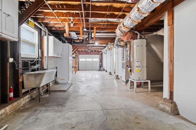 32 Crestview Avenue, Daly City CA: https://media.crmls.org/mediaz/69b6a45f-8786-48f0-869f-9cafc0de93d4.jpg