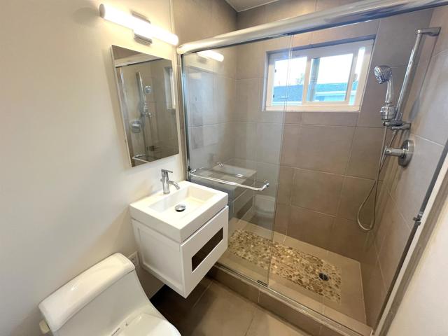 Detail Gallery Image 43 of 46 For 804 & 814 Clark Ave, Encinitas,  CA 92024 - 3 Beds | 2 Baths