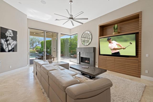 306 Loch Lomond Road, Rancho Mirage CA: https://media.crmls.org/mediaz/69b7569d-033f-4f2a-816a-9a91ce7b5c21.jpg