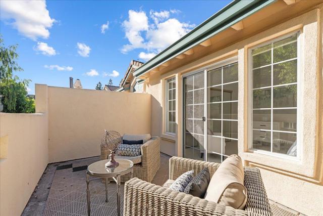 4173 El Camino Real, Palo Alto CA: https://media.crmls.org/mediaz/69b80972-a6e6-4b27-9544-58aade9bc32f.jpg